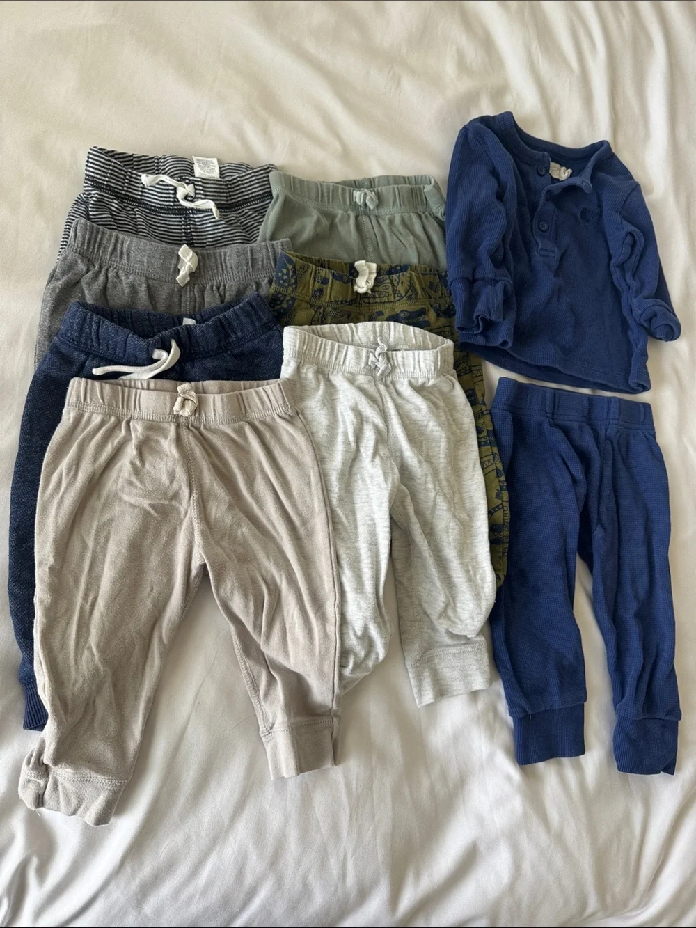 Bundle 7 Kids Pants 4Pack  9Months + 3pack 12 months+ blue outfit